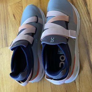 Women’s Cloudnova Wrap Low Top Sneakers